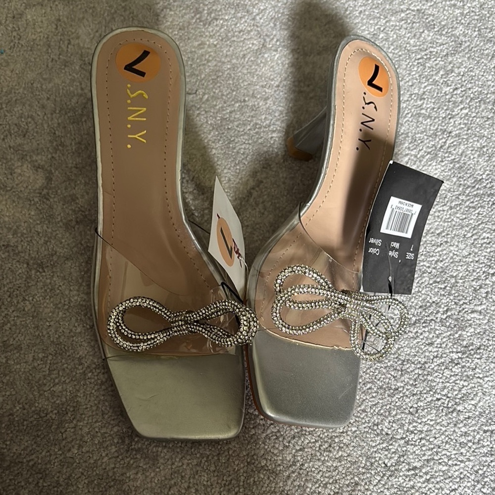 NWT Silver Sparkle Bow Heels with Modern Square Toe and Transparent Strap